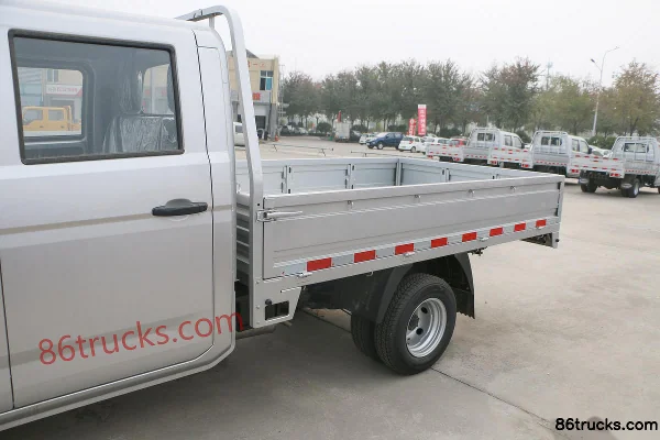 Karry X6 Comfort II 1.6L 122hp 4X2(6 wheels) Gasoline 2.7m Double Row Stake Mini Truck (China VI) Body (1) | 86Trucks