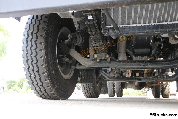 SHACMAN Commercial Vehicle Xuande Yi6 Standard Load Edition 220 hp 6X2(8 wheels) 6.5m Dump Truck Chassis (2) | 86Trucks
