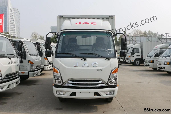 JAC Kangling J3 Narrow Body 115 hp 4X2(6 wheels) 4.15m Single Row Box Light Truck Exterior (2) | 86Trucks
