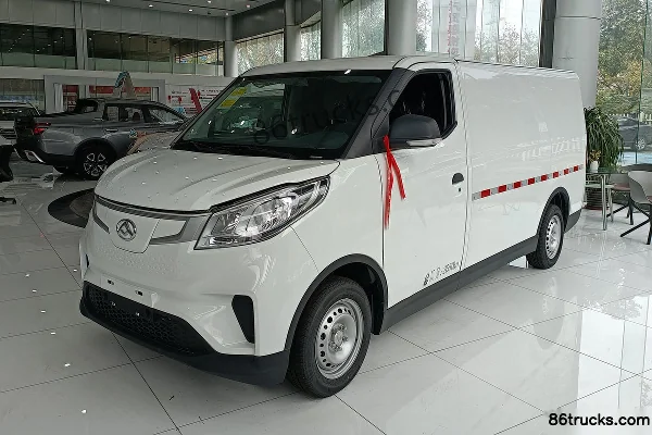 SAIC MAXUS EV30 Express Edition 5.09m Long Wheelbase Electric Panel Van 41.86kWh Exterior (3) | 86Trucks