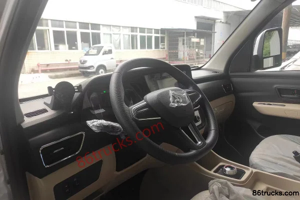 Changan Kuayue King X3 PLUS EV Standard Range Edition 4T 3.57m single-row pure electric van truck 55.7kWh 4X2(6 wheels) Cab (1) | 86Trucks