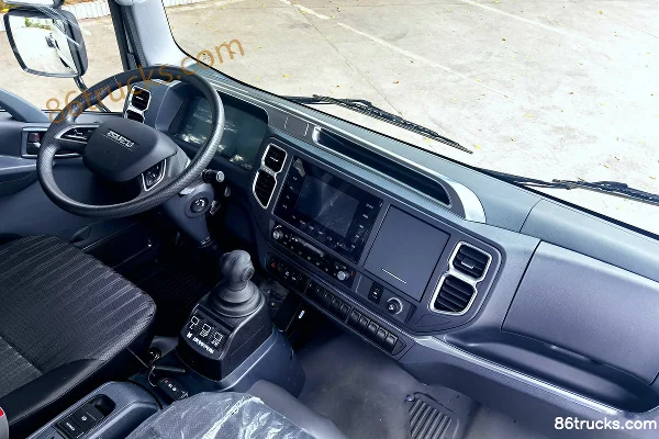 Qingling Isuzu M600 4.2m AMT automatic single-row light truck (China VI) 4X2(6 wheels) Cab (1) | 86Trucks