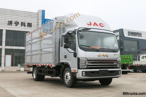 JAC Shuailing S9 170 ch 4X2(6 roues) 5,4 m camion plateau à ridelles semi-cabine (China VI) Extérieur (2) | 86Trucks
