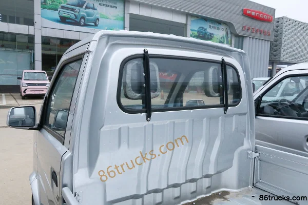 Dongfeng K01 1.3L 92hp 4X2(6 wheels) Gasoline 2.26m Single Row Flatbed Mini Truck Body (1) | 86Trucks