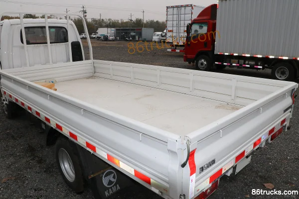 Kama Ruihang X1 1,6 L 122 ch 4X2(6 roues) essence camion plateau micro 3,7 m cabine simple (China VI) Carrosserie (2) | 86Trucks
