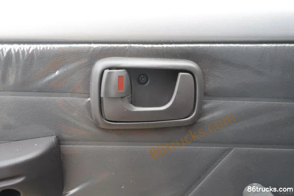 Wuling Rongguang version de base 102ch 1.5L essence fourgonnette 7 places (China VI) Cabine (2) | 86Trucks