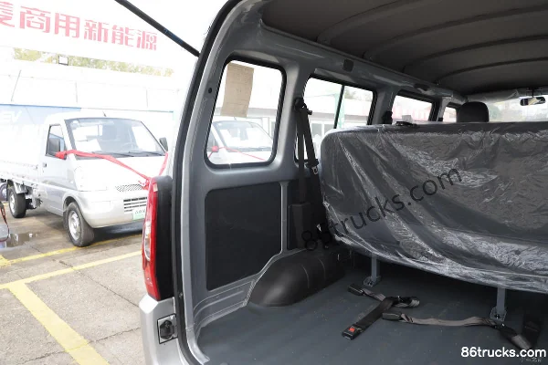 Wuling Rongguang version de base 102ch 1.5L essence fourgonnette 7 places (China VI) Carrosserie (2) | 86Trucks