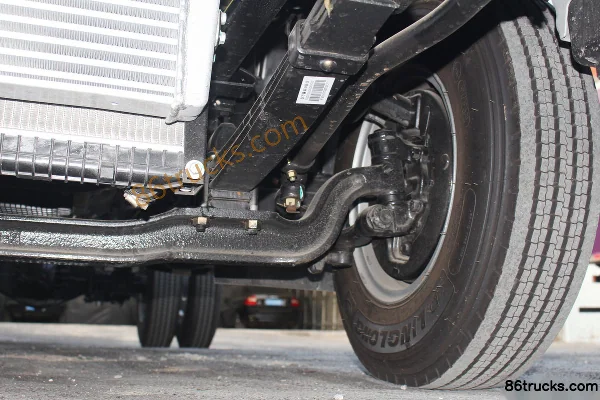 FAW Jiefang Lingtu 163hp 4X2(6 wheels) 4.16m AMT Automatic Single Row Van Light Truck Chassis (3) | 86Trucks