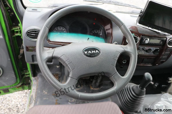 Kama GK8 Fuyunlai 87 hp 4X2(6 wheels) 4.2m dump truck Cab (2) | 86Trucks