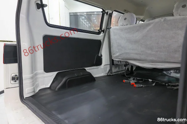 SRM Xinyuan Xiaohai Shi EV 2021 Standard 5-Seat 4.2m Pure Electric Multi-Purpose Passenger Vehicle 38.64kWh Cargo Box (2) | 86Trucks