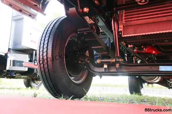 NanJun Ruibao Deluxe 102 hp 4X2(6 wheels) 2.8m Dump Truck (China VI)(NJA3040) Chassis (2) | 86Trucks