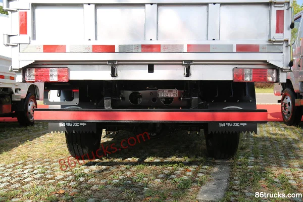 NanJun Ruibao Deluxe 102 hp 4X2(6 wheels) 2.8m Dump Truck (China VI)(NJA3040) Body (1) | 86Trucks