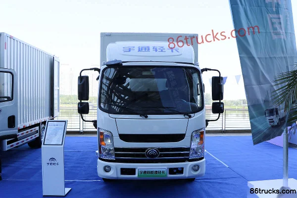 Yutong Medium Body 4.12m Single Row Pure Electric Van Light Truck 90.236kWh 4X2(6 wheels) Exterior (2) | 86Trucks