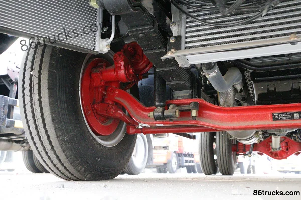 Dongfeng Duolika D6-N version Ruineng 140 ch 4X2(6 roues) camion léger à ridelles 4,13 m cabine simple (China VI) Châssis (2) | 86Trucks