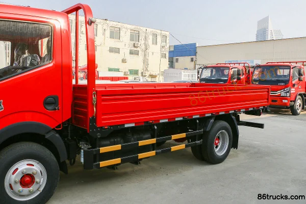 Dongfeng Duolika D6-N version Ruineng 140 ch 4X2(6 roues) camion léger à ridelles 4,13 m cabine simple (China VI) Carrosserie (1) | 86Trucks