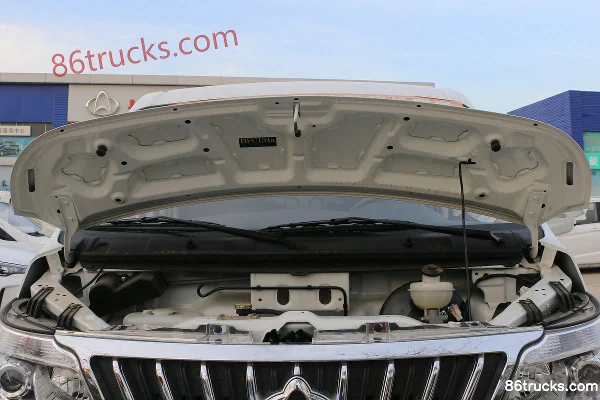 Changan Light Vehicle Ruixiang M80 Comfort 2016 109 hp 6-Seat 1.5L Light Bus Chassis (2) | 86Trucks