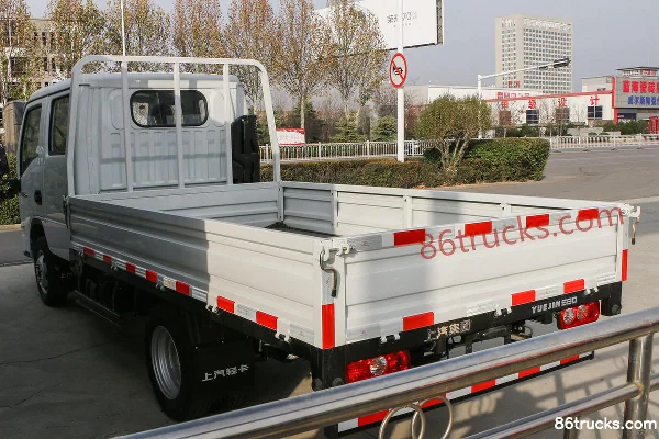 Yuejin Fuxing S80 95hp 4X2(6 wheels) 2.65m double-row flatbed mini truck (China VI) Body (1) | 86Trucks