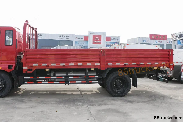 Ouling M7 Express Edition 200 hp 4X2(6 wheels) 5.33m Semi-row Flatbed Cargo Truck (China VI) Body (1) | 86Trucks