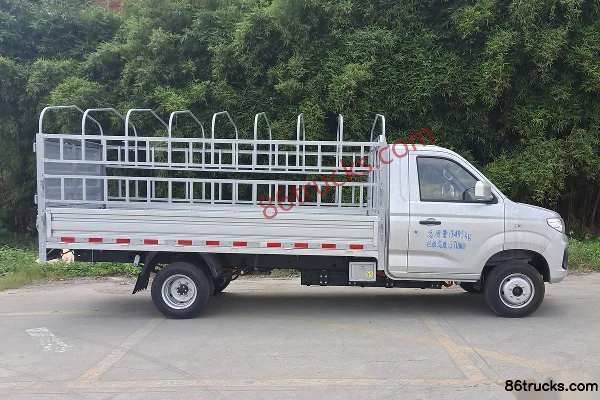 Ruichi ED71 3,5T 3,65 m micro camion plateau à claire-voie électrique pur 60,152 kWh 4X2(6 roues) Extérieur (3) | 86Trucks