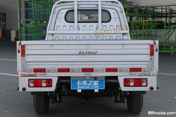 BAW Jingka T6 Luxury Edition 1.6L 123 hp 4X2(6 wheels) Gasoline 2.45m Double Row Stake Truck (China VI) Body (3) | 86Trucks