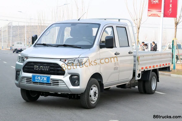 BAW Jingka T7 Luxury Edition 2.0L 133 hp 4X2(6 wheels) Gasoline 3m Double Row Flatbed Mini Truck (China VI) Exterior (3) | 86Trucks