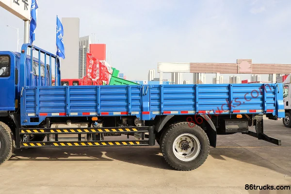 Kama Kaijie M6 Premium Edition 190hp 4X2(6 wheels) 5.33m Flatbed Cargo Truck (China VI) Body (2) | 86Trucks
