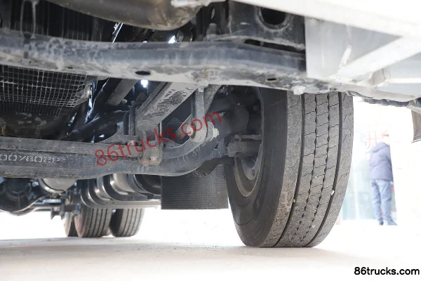 JAC Gallop K7 Heavy Truck 530hp 6X4(10 wheels) LNG AMT Automatic Tractor Truck (ZF 12-speed) Chassis (3) | 86Trucks