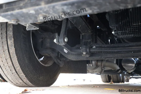 JAC Gallop V7 Heavy Truck 560 hp 6X4(10 wheels) AMT Automatic Long-Nose Tractor Truck (China VI) (Ratio 2.73) Chassis (2) | 86Trucks