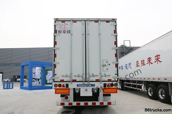 SHACMAN Delong X6000 Flagship Edition 680 hp 6X4(10 wheels) AMT Automatic Tractor Truck Exterior (3) | 86Trucks