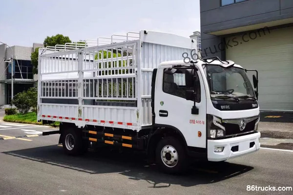 Dongfeng Furui F6 4.5T 4.17m single-row plug-in hybrid stake light truck 17.2kWh 4X2(6 wheels) Exterior