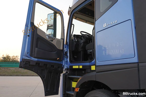 JAC Chaoyue Q7 Heavy Truck Composite Version 510hp 6X4(10 wheels) Tractor Truck (China VI) Cab (1) | 86Trucks