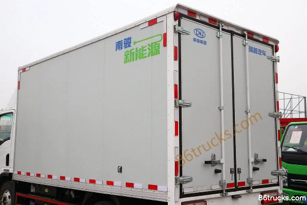 NanJun Ruijie D30GE 4.1m Single Row Pure Electric Box Van Light Truck 98.04kWh 4X2(6 wheels) Body (2) | 86Trucks