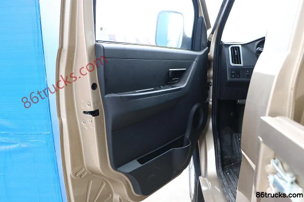 NanJun Ruishuai E21 2.51T 2.9m Single Row Pure Electric Flatbed Micro Truck 41.8kWh 4X2(6 wheels) Interior (1) | 86Trucks