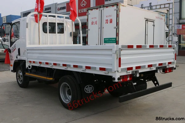 FAW Jiefang Hu VR 130 hp 4X2(6 wheels) 3.37m double-row flatbed truck (China VI) Body (2) | 86Trucks