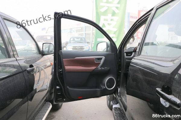 Huanghai N1 2.8L diesel 115 ch transmission manuelle 4x4(6 roues) double cabine avec benne allongée (China VI) Châssis (1) | 86Trucks