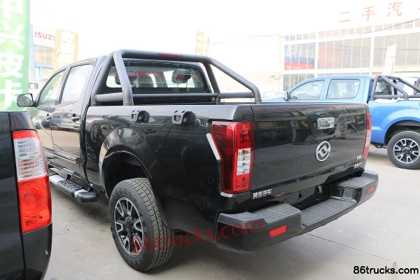 Huanghai N1 2.8L diesel 115 ch transmission manuelle 4x4(6 roues) double cabine avec benne allongée (China VI) Photos officielles (2) | 86Tr