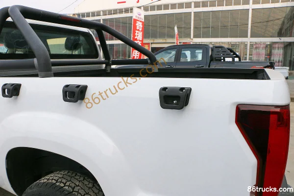 Huanghai N2 2019 Sport Edition 2.4L Petrol/CNG 142hp 2WD Dual Fuel Double Row Pickup Truck Official Photos (2) | 86Trucks