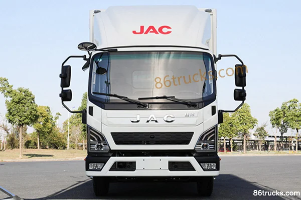 JAC Lingpao S6 152hp 4X2(6 wheels) 4.03m Refrigerated Truck (China VI) Exterior