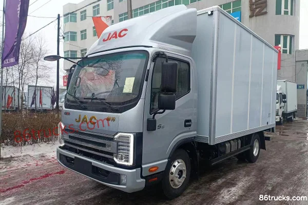 JAC Shuailing S6 136 hp 4X2(6 wheels) 4.15m single-row van light truck (China VI) Exterior (3) | 86Trucks