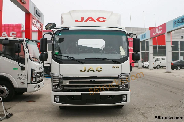 JAC Shuailing S7 160 ch 4X2(6 roues) 4,18 m cabine simple camion léger à ridelles (China VI) Extérieur (2) | 86Trucks
