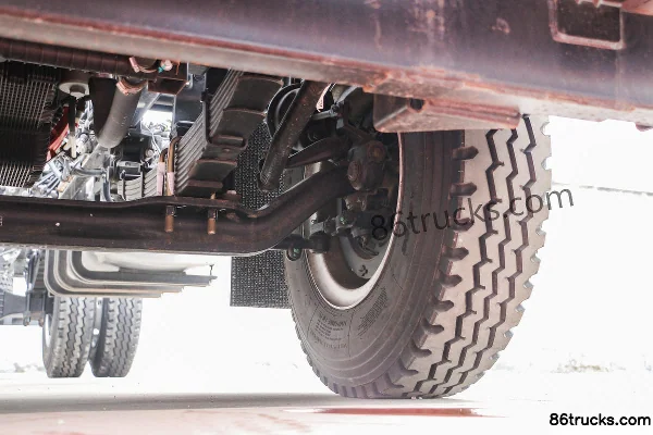 JAC Dewos Q9 220hp 4X2(6 wheels) 5.48m Cage Cargo Truck Chassis (3) | 86Trucks