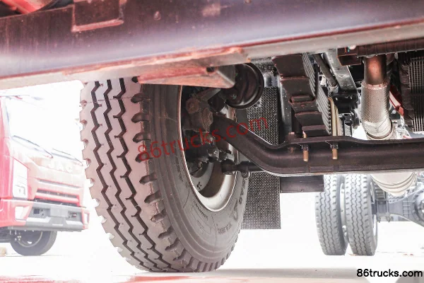 JAC Dewos Q9 220hp 4X2(6 wheels) 5.48m Cage Cargo Truck Chassis (2) | 86Trucks