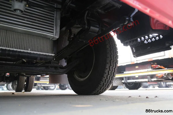 FAW Jiefang Hu VH 160 ch 4X2(6 roues) 4,16 m camion à ridelles à cabine simple (Yunnai) Châssis (3) | 86Trucks