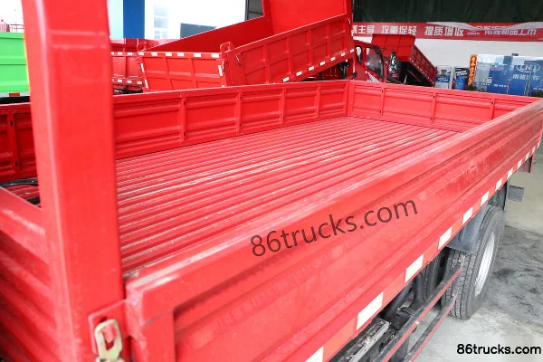 NanJun Ruijie D20GE 4,5T 4,1 m camion plateau simple cabine électrique pur 98,04 kWh 4X2(6 roues) Carrosserie (1) | 86Trucks