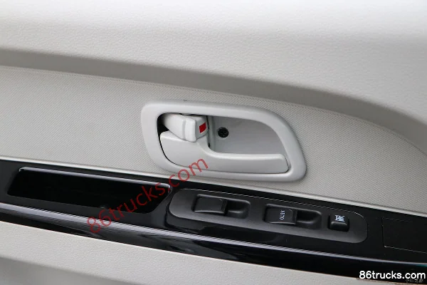SRM Xinyuan New Haishi EV 4.5m Pure Electric Multi-Purpose Passenger Vehicle 40.55kWh Cab (3) | 86Trucks