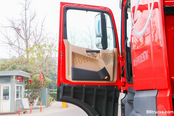 Mercedes-Benz Actros C Heavy Truck Premium Edition 580hp 6X4(10 wheels) AMT Automatic Tractor Truck (China VI) Cab (1) | 86Trucks