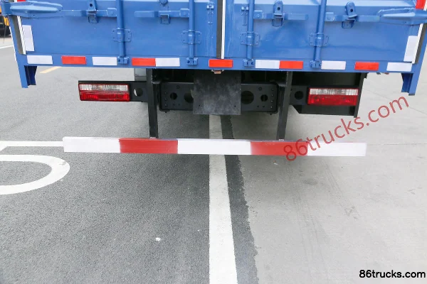 JAC Gallop A5L camion porteur 220 ch 4X2(6 roues) 10 m carrosserie fourgon (rapport de pont 4.333) (1) | 86Trucks