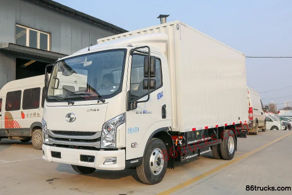 Yuejin Chaoyue EC300 4,5T 4,17 m fourgon électrique monoplace 106,95 kWh 4X2(6 roues) Extérieur (3) | 86Trucks