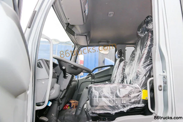 JAC Dewos V8 184 hp 4X2(6 wheels) 5.48m Sleeper Cab Stake Truck (2) | 86Trucks