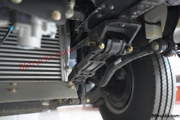 Dongfeng Kaipute K6-N Zhiyue Edition 120 hp 4X2(6 wheels) 4.17m single-row flatbed light truck (Beijing VI) Chassis (3) | 86Trucks